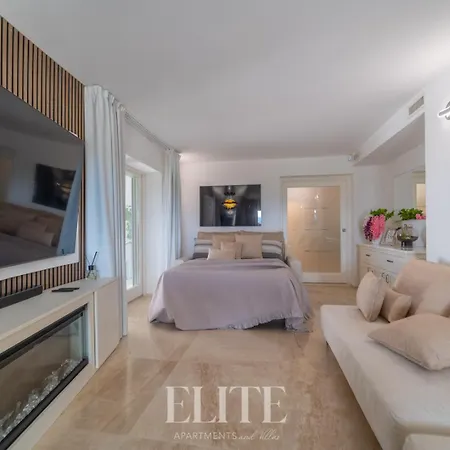 Aparthotel Elite Collection Noemi *